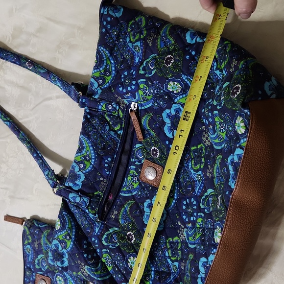 Stone Mountain Accessories Blue and Green Quilted Shoulder Bag - Picture 10 of 11